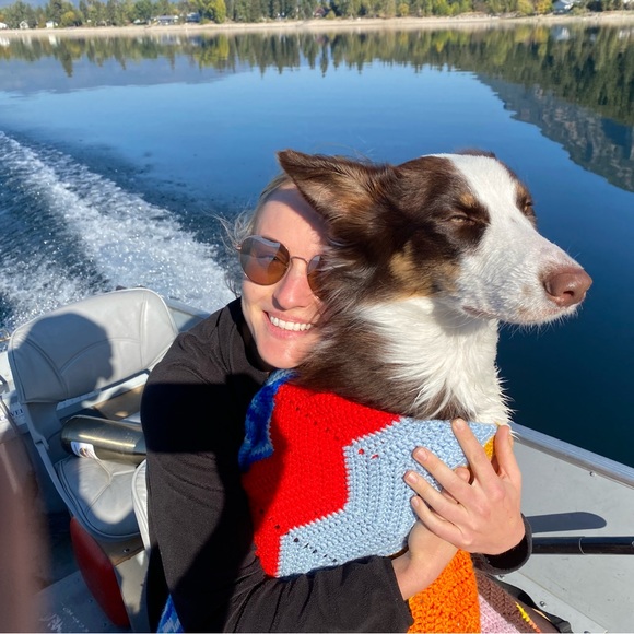 Welcome to my Closet :) - Picture 3 of 3